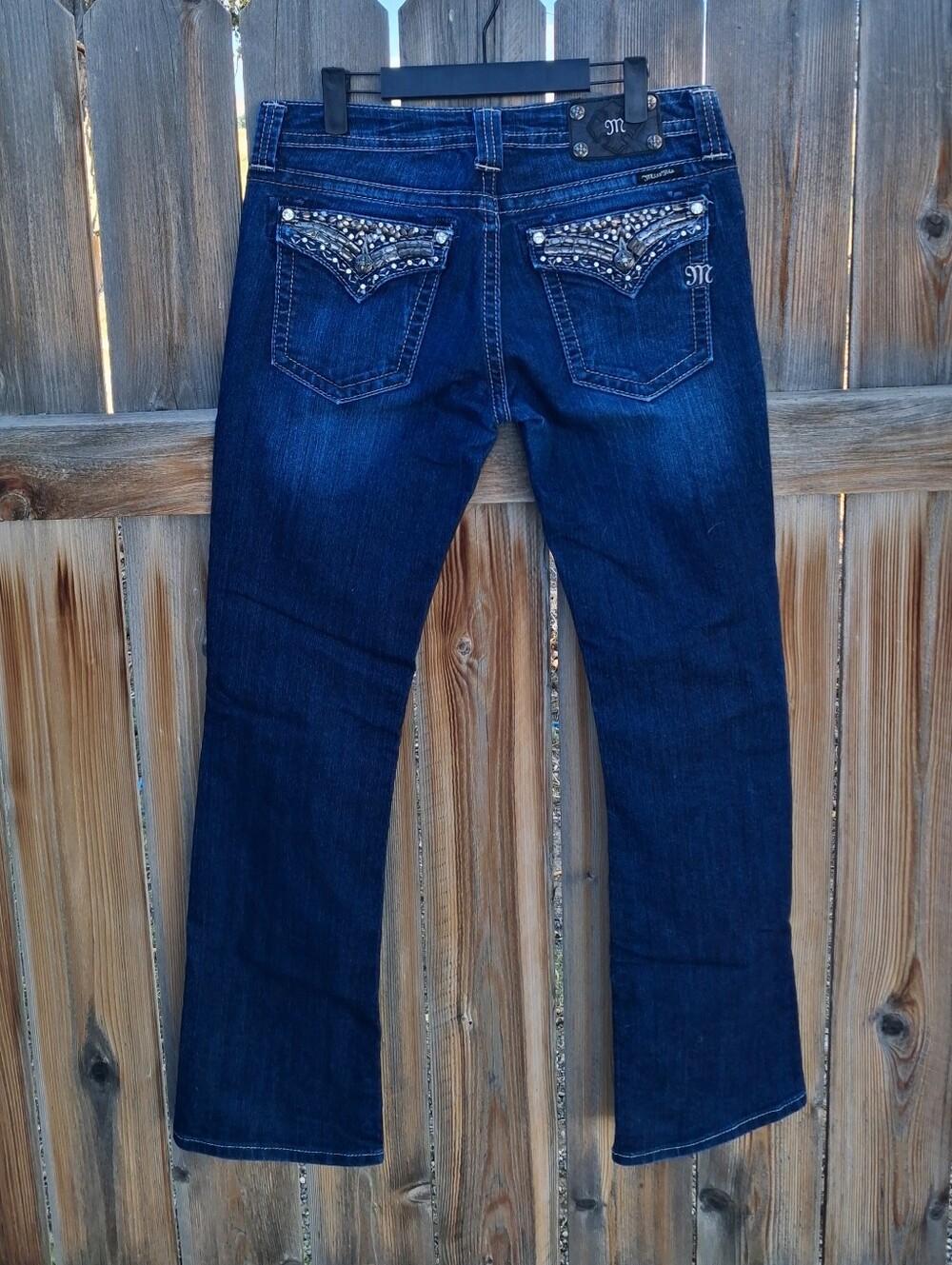 Embellished Dark Blue Women’s Miss Me Jeans. Excellent Condition. 31/34